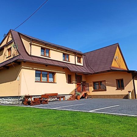 Brzoskwiniowy Dom Apartment Banska Nizna ภายนอก รูปภาพ