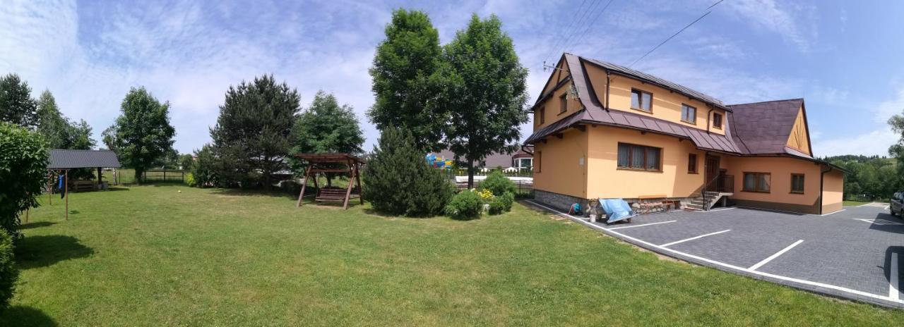 Brzoskwiniowy Dom Apartment Banska Nizna ภายนอก รูปภาพ