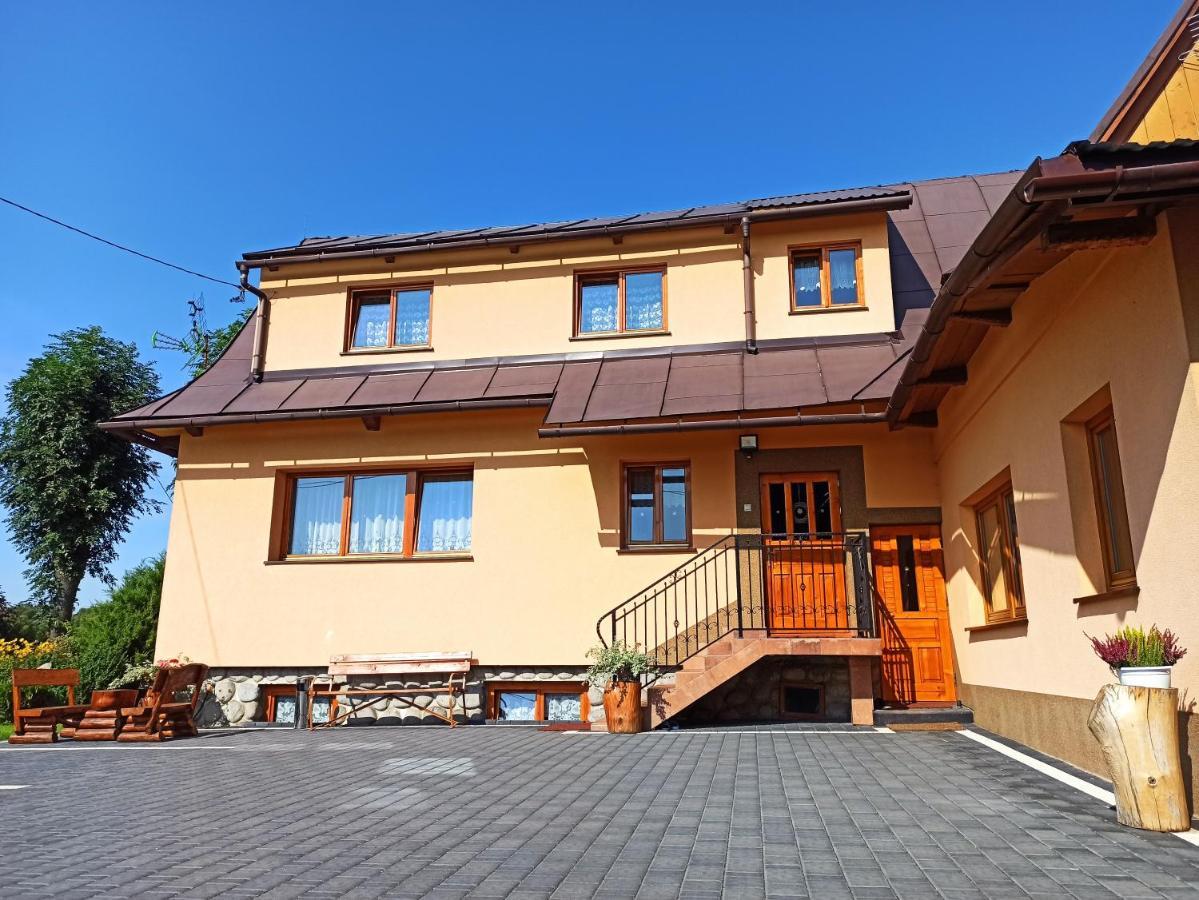 Brzoskwiniowy Dom Apartment Banska Nizna ภายนอก รูปภาพ