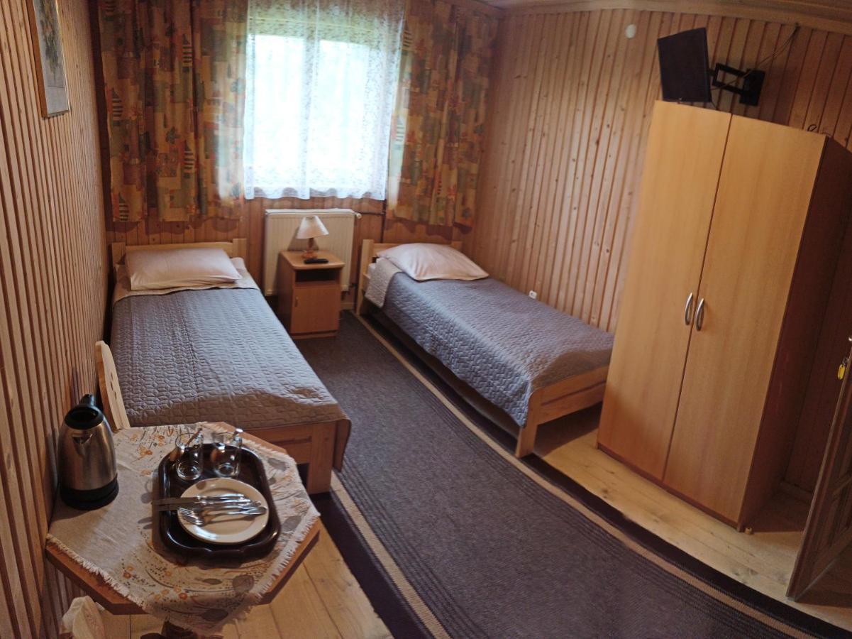 Brzoskwiniowy Dom Apartment Banska Nizna ภายนอก รูปภาพ